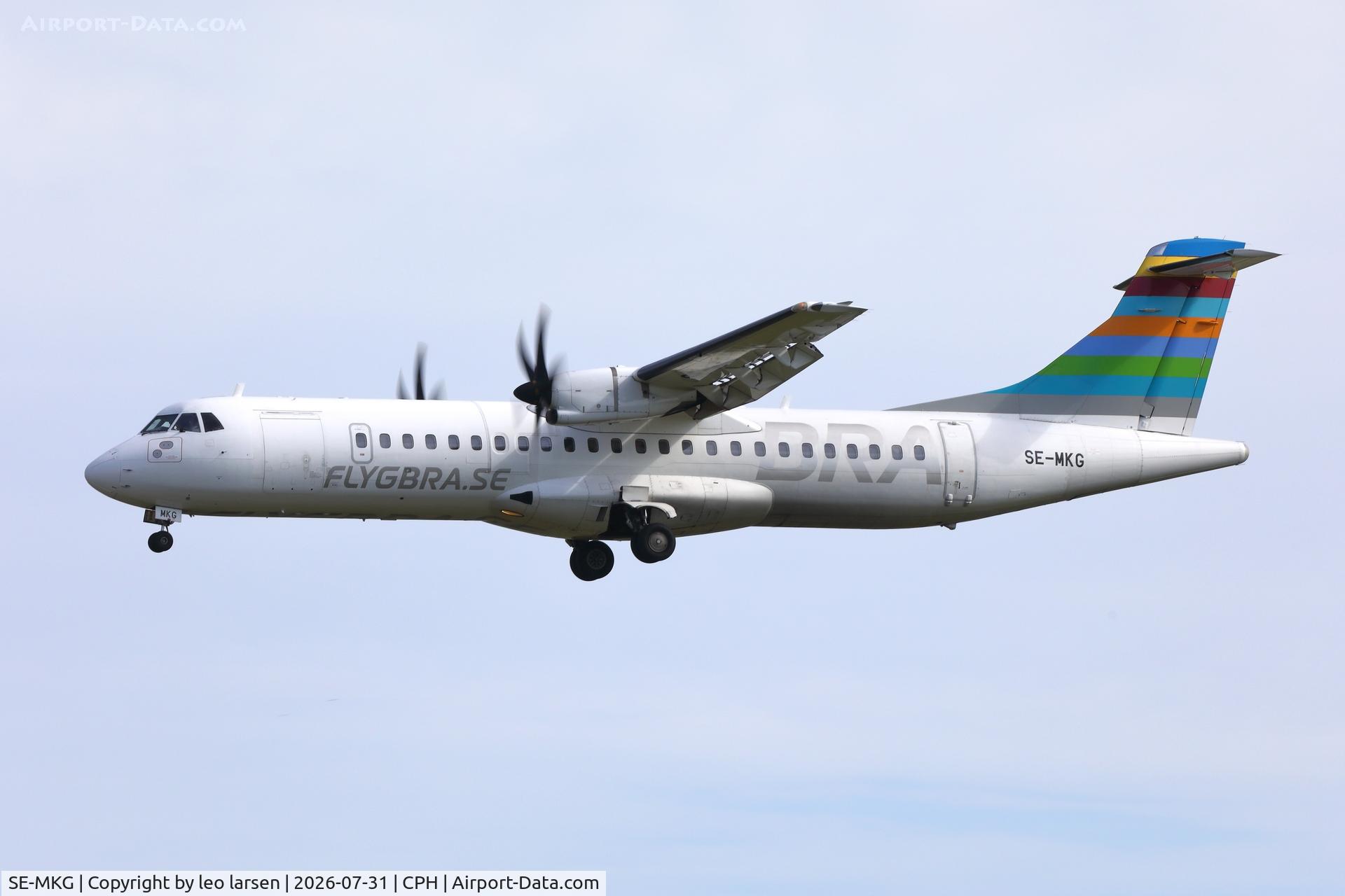 Aircraft SE-MKG, 2016 ATR 72-600, c/n 1354, Copenhagen 31.7.2026, at CPH, photo by leo larsen