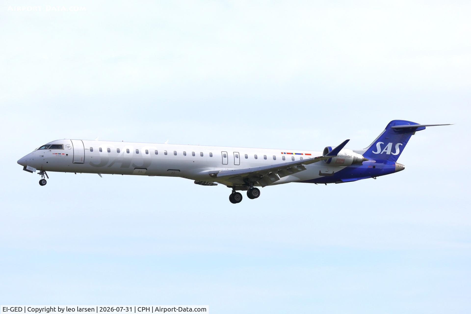 Aircraft EI-GED, 2009 Bombardier CRJ-900 (CL-600-2D24), c/n 15240, Copenhagen 31.7.2026, at CPH, photo by leo larsen