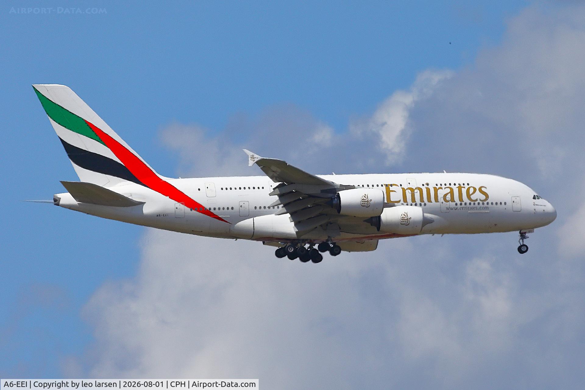 Aircraft A6-EEI, 2012 Airbus A380-861, c/n 123, Copenhagen 1.8.2026 approch to R-04R, at CPH, photo by leo larsen