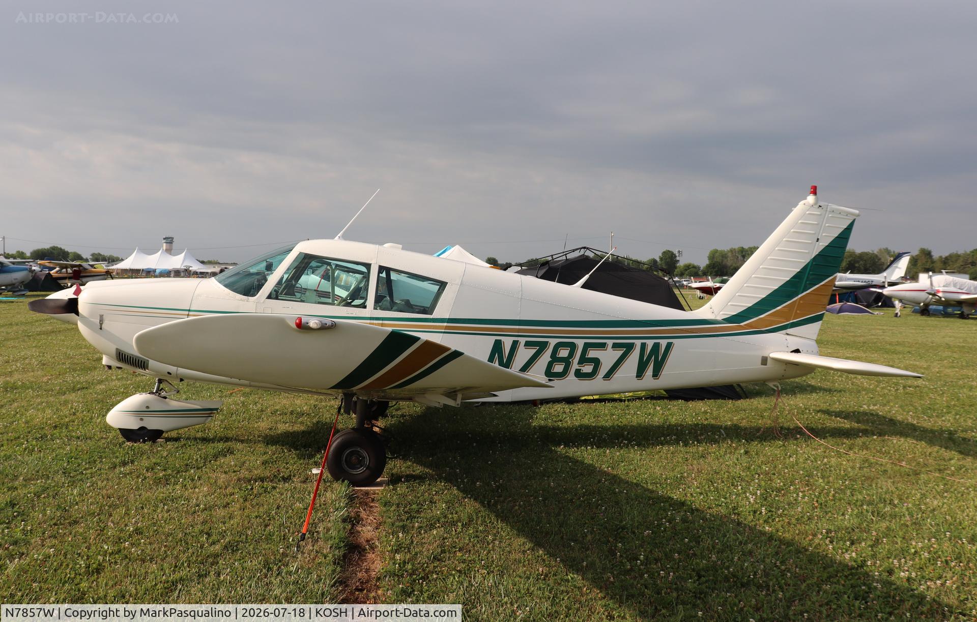 N7857W, Piper PA-28-180, c/n 28-1878, Piper PA-28-180
