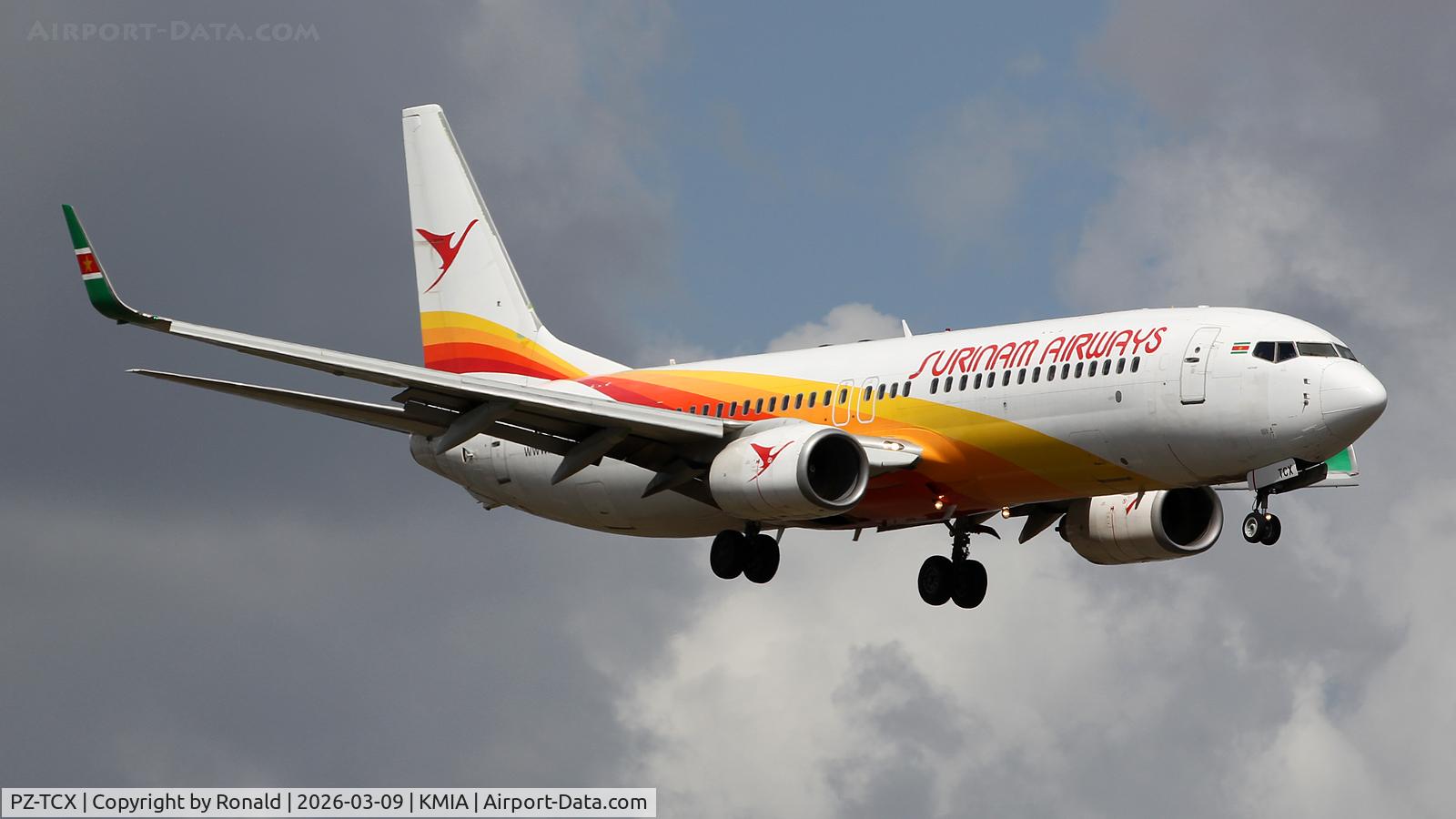 Aircraft PZ-TCX, 2007 Boeing 737-8Q8, c/n 30711 l/n 2159, at mia, at KMIA, photo by Ronald