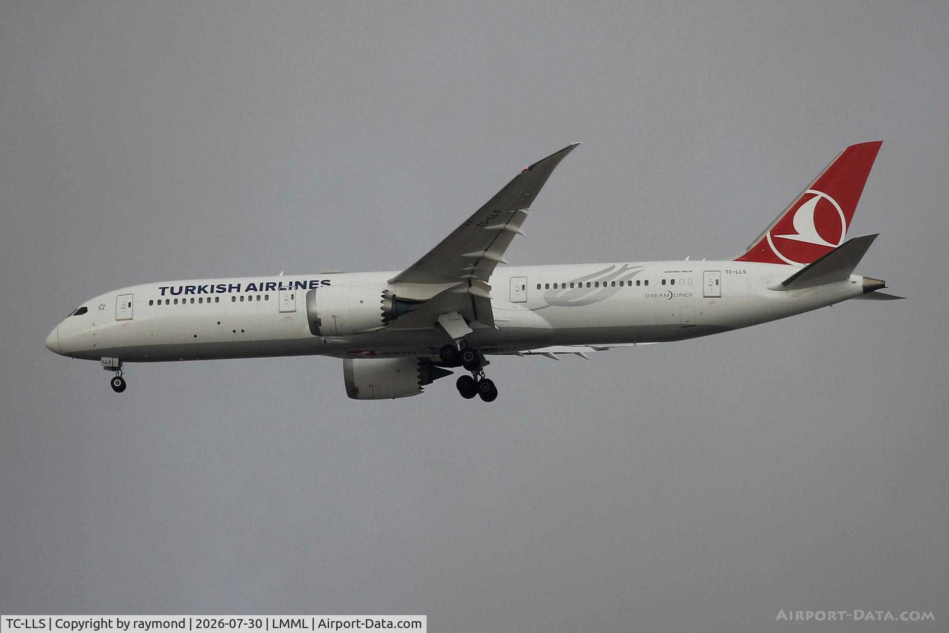 Aircraft TC-LLS, 2023 Boeing 787-9 Dreamliner Dreamliner, c/n 65818 l/n 1121, Boeing 787-9 Dreamliner reg TC-LLS on approach for RW13 Malta., at LMML, photo by raymond