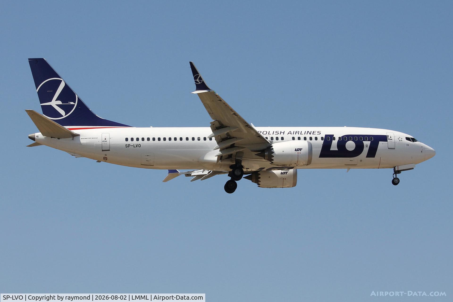 Aircraft SP-LVO, 2026 Embraer E195-E2, c/n 19020225, Boeing 737-8 MAX reg SP-LVO of LOT Polish Airlines approaching RW31 MLA., at LMML, photo by raymond