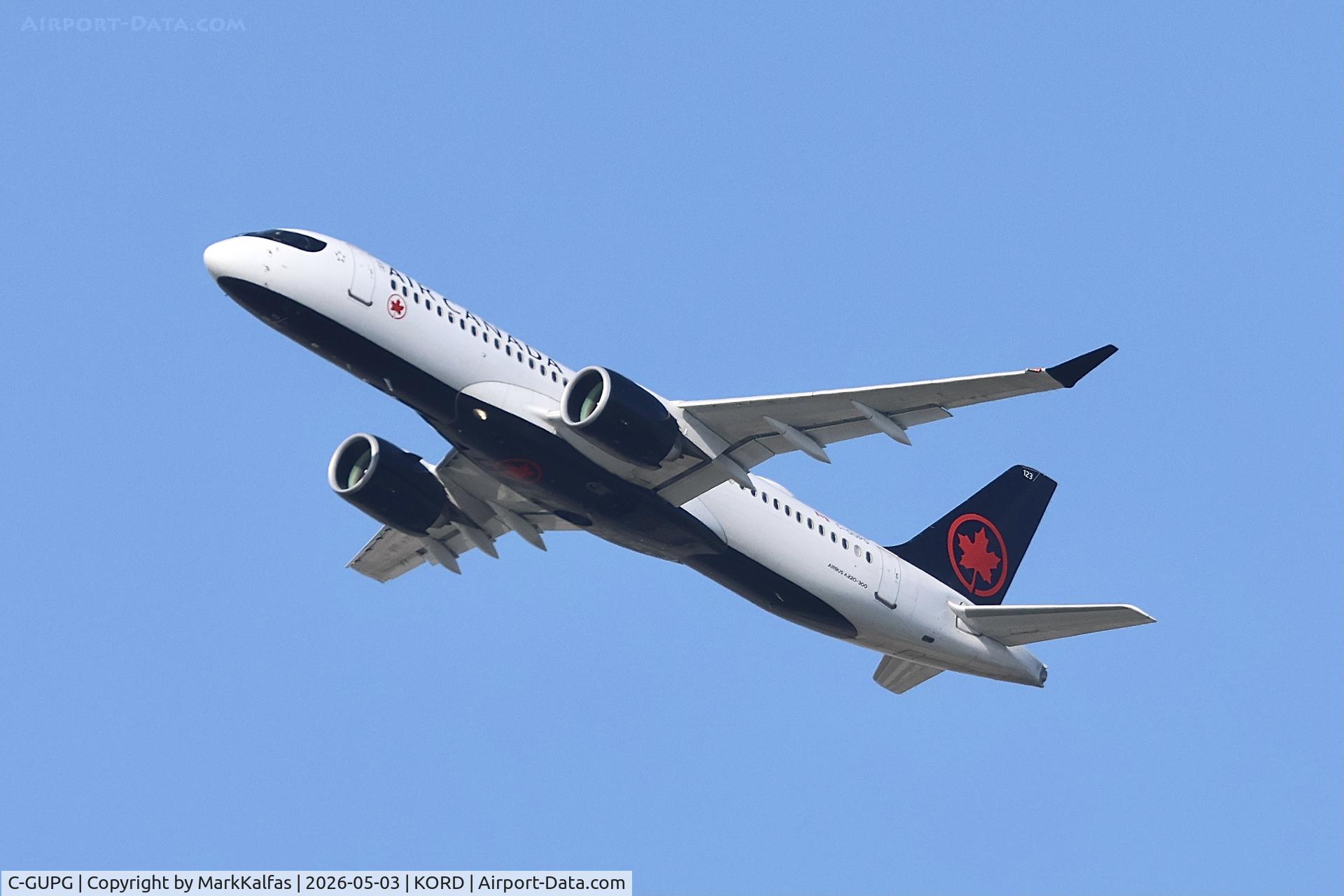 Aircraft C-GUPG, 2021 Airbus 220-371, c/n C07B05, BCS3 Air Canada Airbus 220-371 C-GUPG departing 28R KORD, at KORD, photo by MarkKalfas