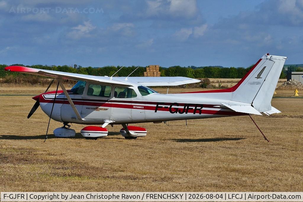 Aircraft F-GJFR, 1981 Reims F172P, c/n 172-74712, Private owner, at LFCJ, photo by Jean Christophe Ravon / FRENCHSKY