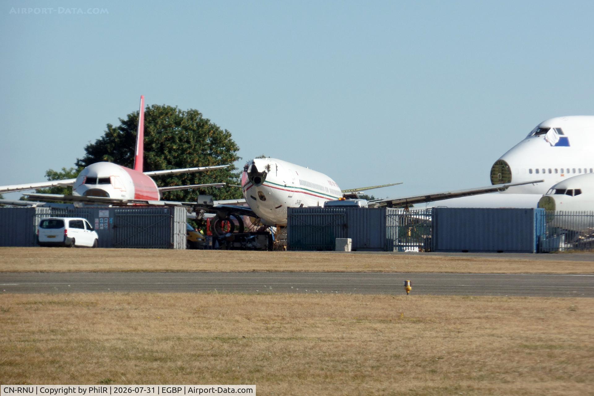 Aircraft CN-RNU, 2002 Boeing 737-8B6, c/n 28987 l/n 1095, CN-RNU 2002 Boeing 737-8B6 Royal Air Maroc Kemble, at EGBP, photo by PhilR