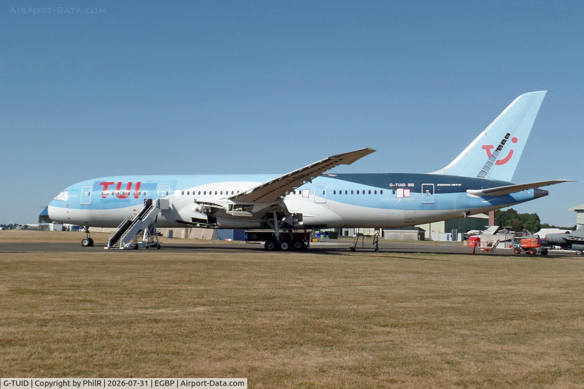 Aircraft G-TUID, 2013 Boeing 787-8 Dreamliner, c/n 36424 l/n 106, G-TUID 2013 Boeing 787-8 Kemble, at EGBP, photo by PhilR
