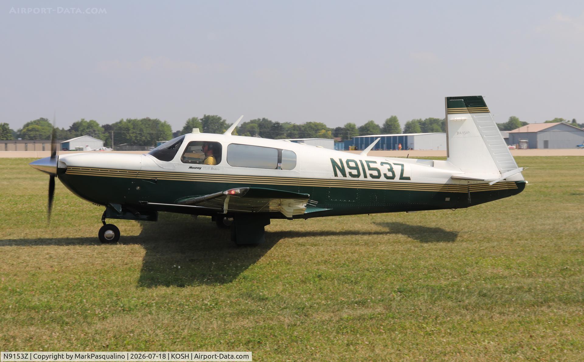 Aircraft N9153Z, 1996 Mooney M20M Bravo, c/n 27-0209, Mooney M20M, at KOSH, photo by MarkPasqualino