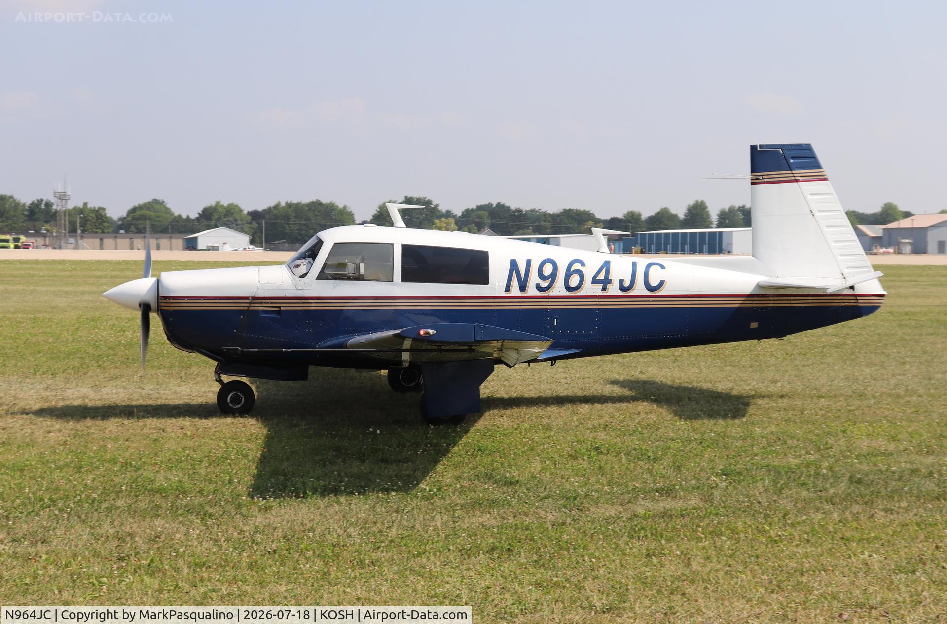 Aircraft N964JC, 1976 Mooney M20F Executive, c/n 22-1355, Mooney M20F, at KOSH, photo by MarkPasqualino