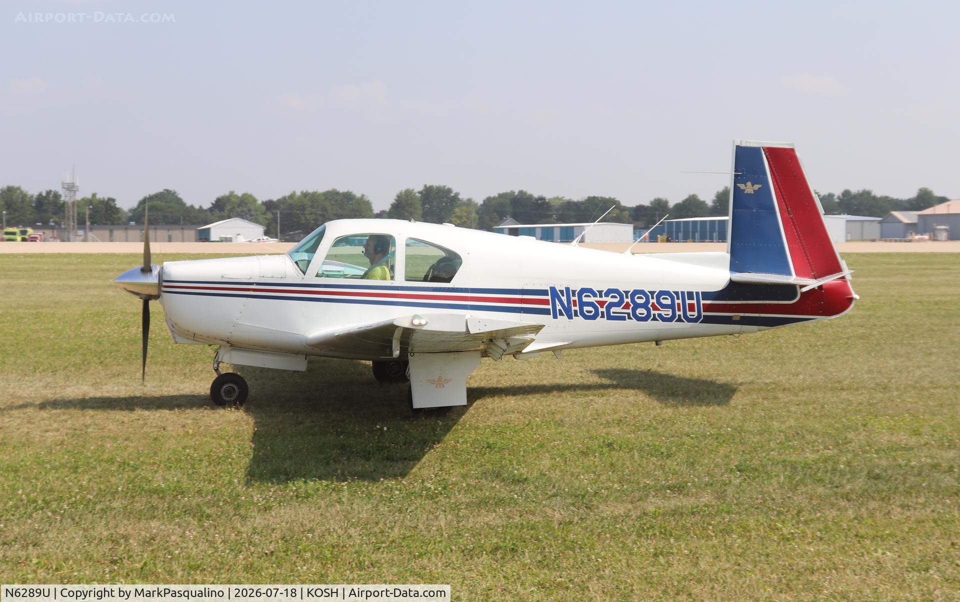 Aircraft N6289U, 1962 Mooney M20C Ranger, c/n 2128, Mooney M20C, at KOSH, photo by MarkPasqualino