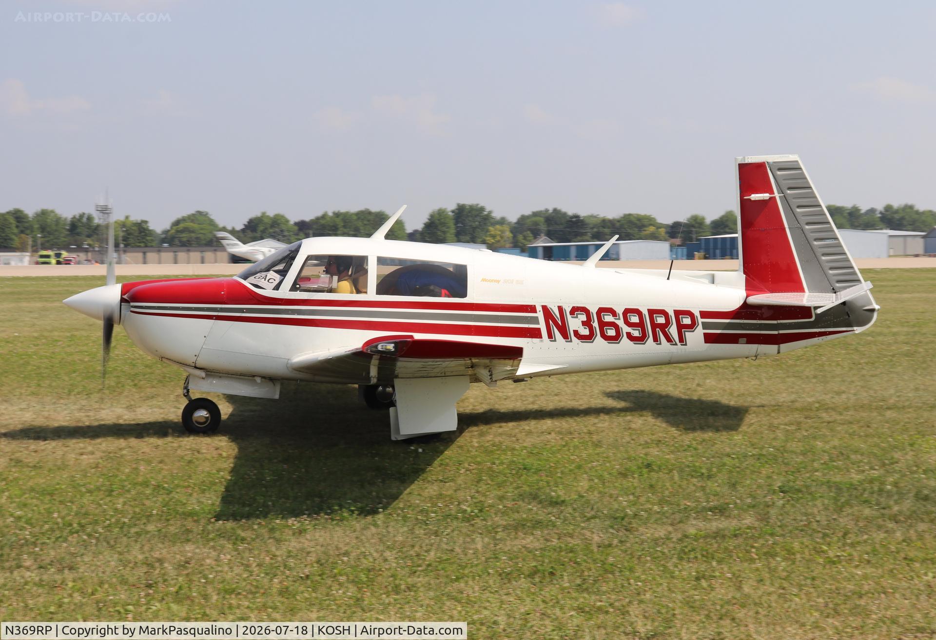 Aircraft N369RP, Mooney M20J 201, c/n 24-1682, Mooney M20J, at KOSH, photo by MarkPasqualino