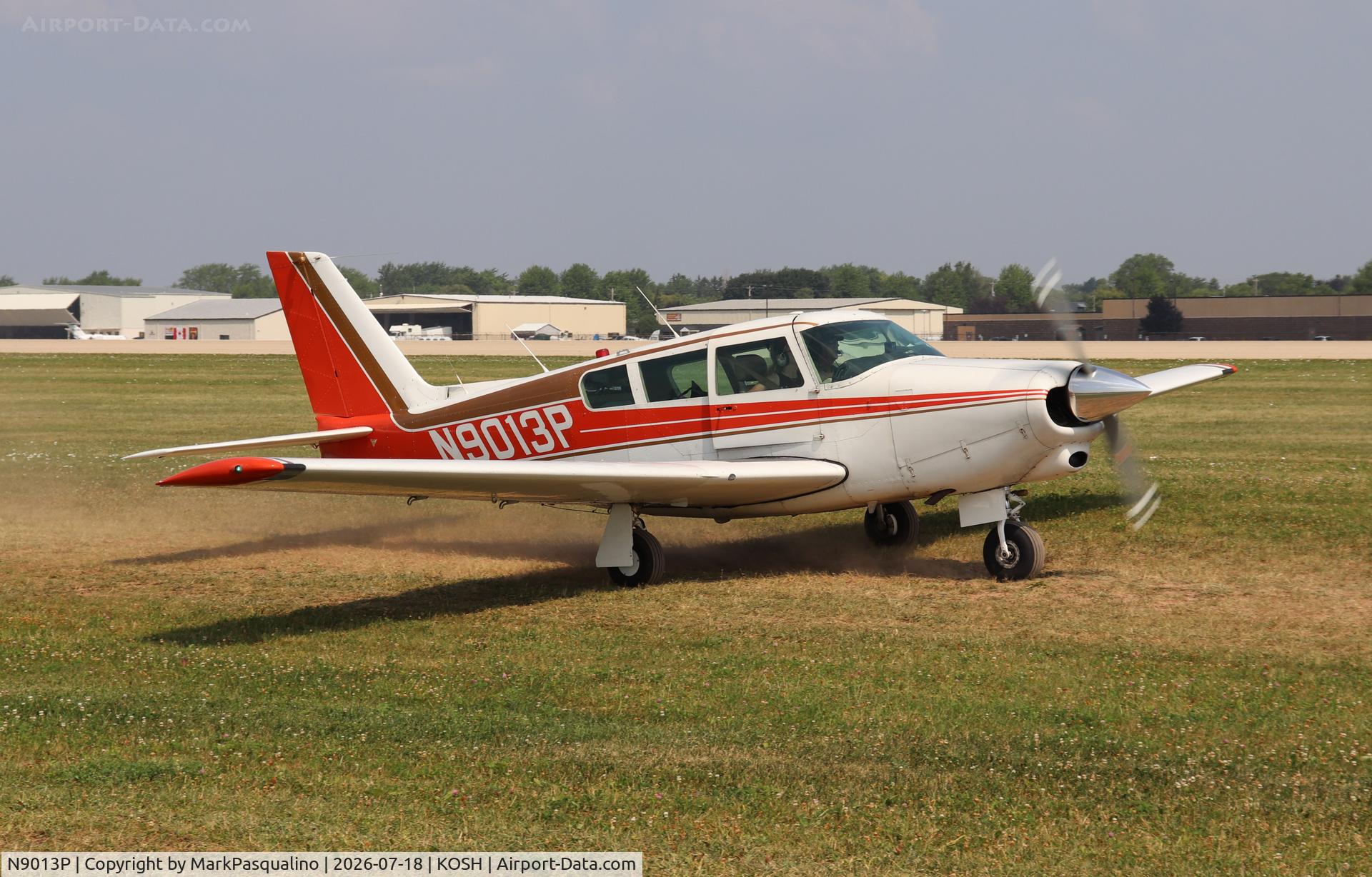 Aircraft N9013P, 1966 Piper PA-24-260, c/n 24-4474, Piper PA-24-260, at KOSH, photo by MarkPasqualino