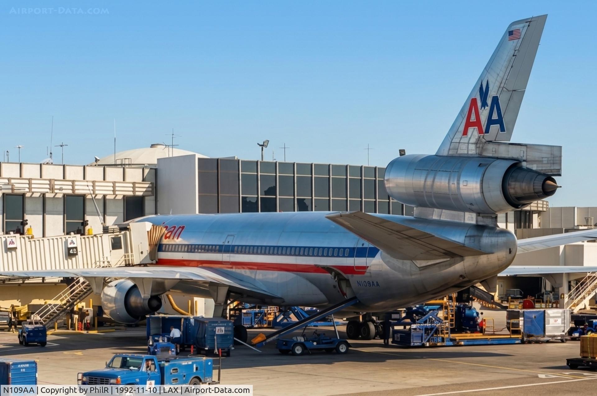 Aircraft N109AA, 1972 McDonnell Douglas DC-10-10, c/n 46509, N109AA 1971 DC10-10 American LAX, at LAX, photo by PhilR