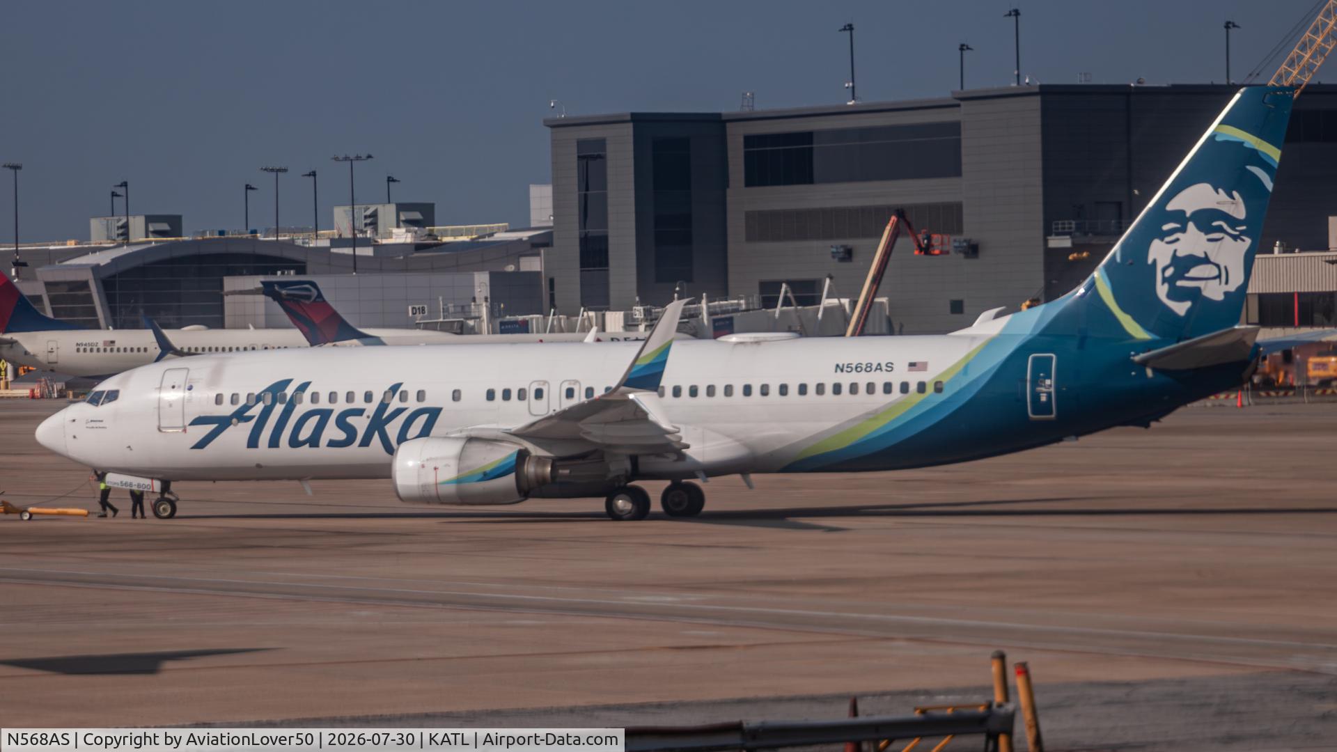 Aircraft N568AS, 2007 Boeing 737-890, c/n 35183, Alaska 738, at KATL, photo by AviationLover50