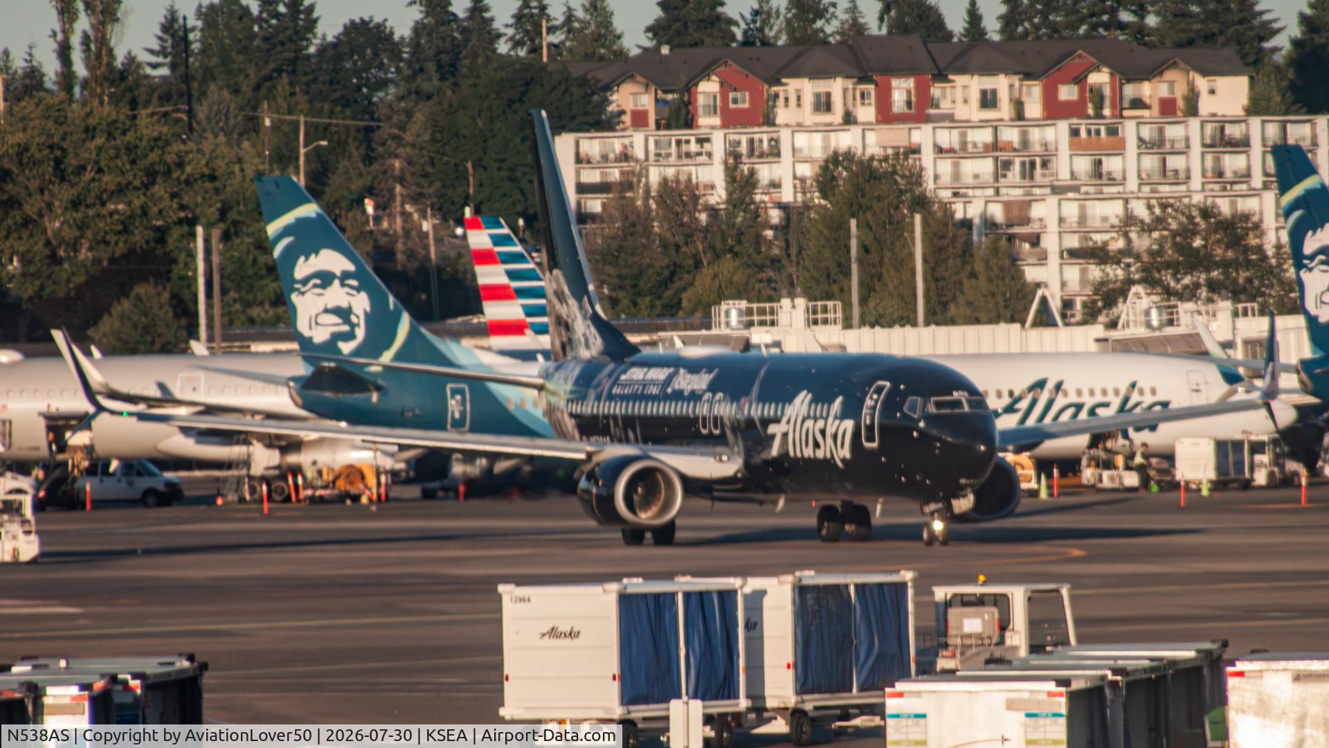 Aircraft N538AS, 2012 Boeing 737-890, c/n 41188, Alaska Star Wars 738, at KSEA, photo by AviationLover50