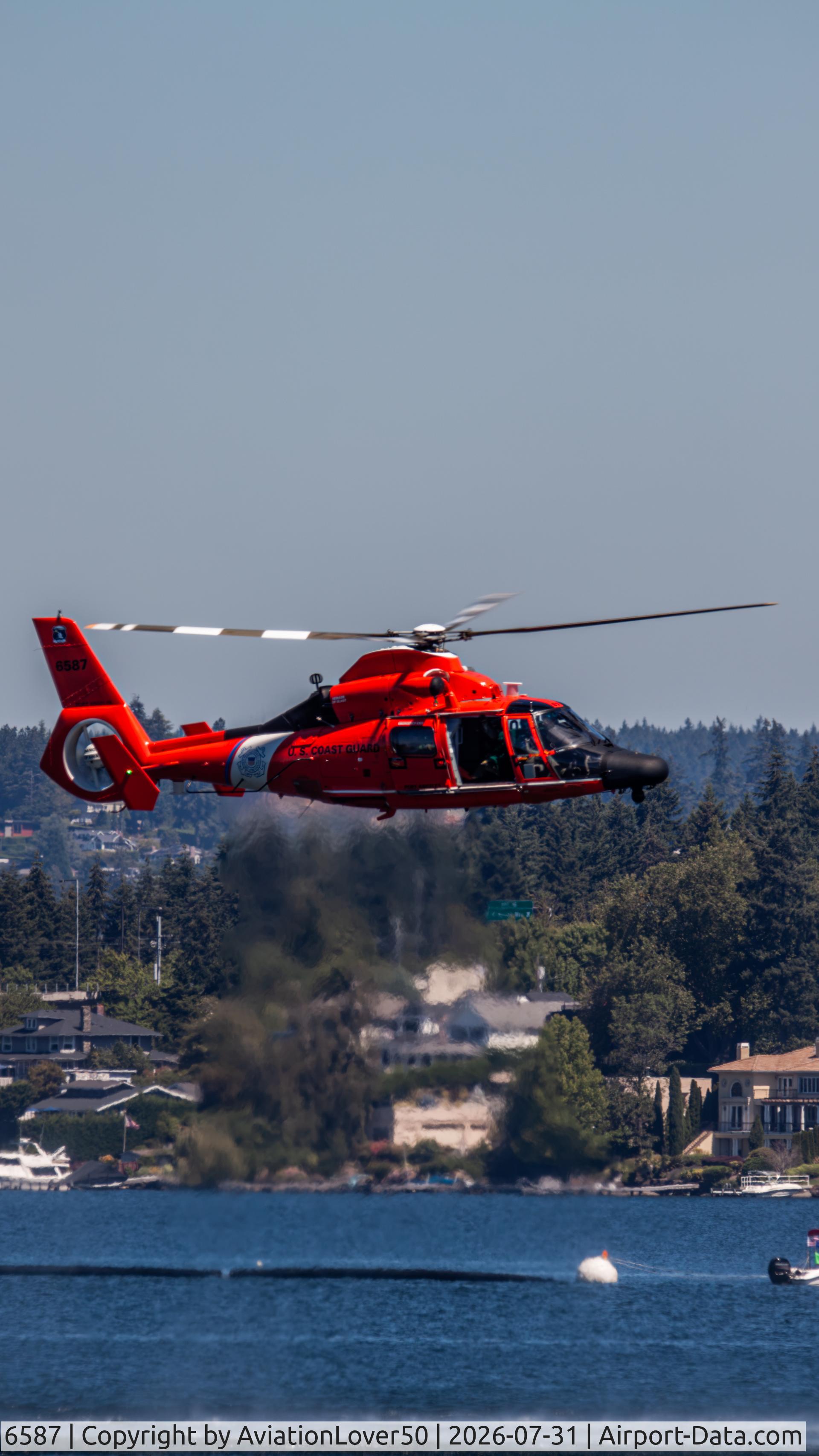 Aircraft 6587, 1988 Aerospatiale HH-65C Dolphin, c/n 6287, MH-65E, photo by AviationLover50