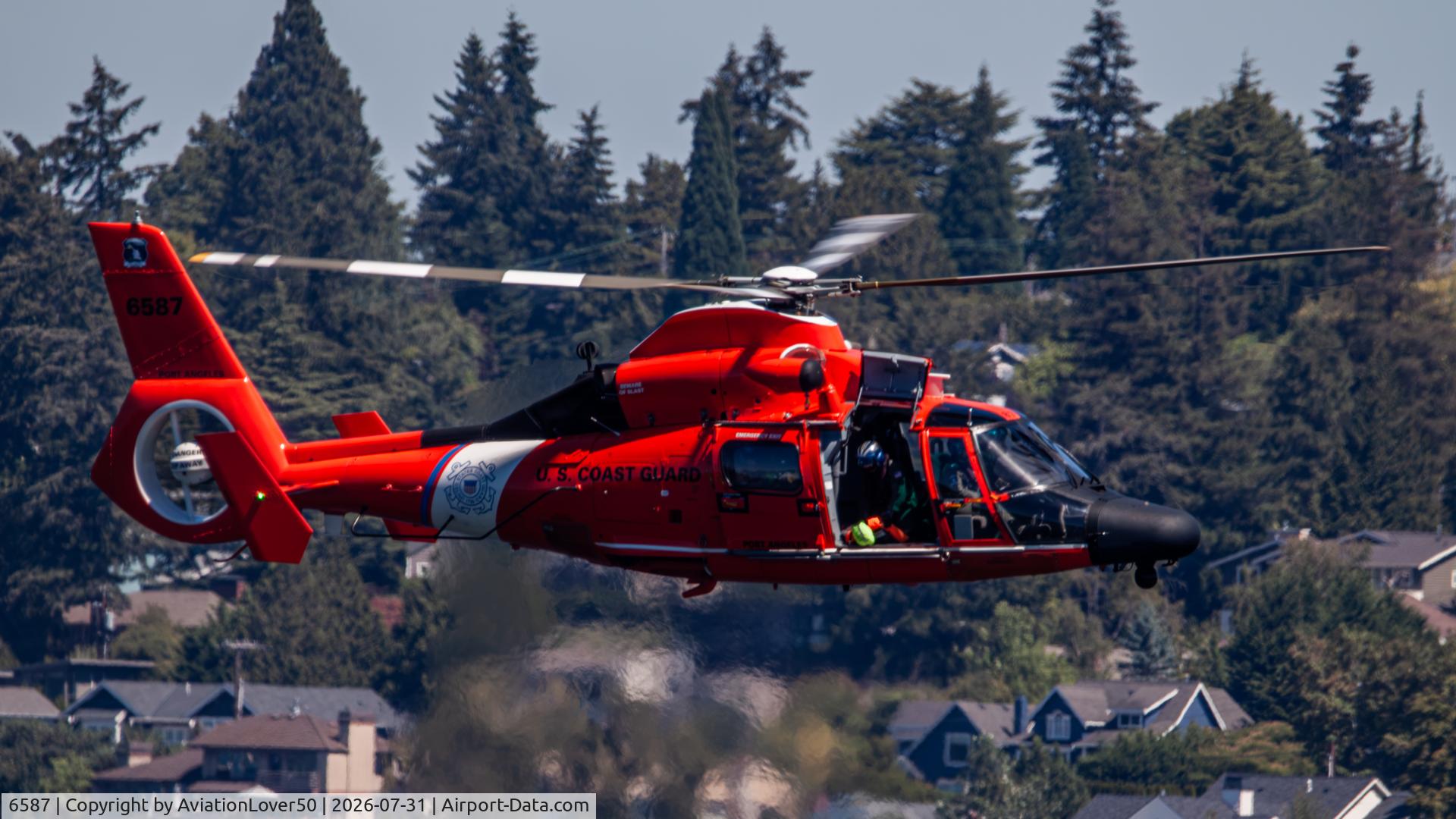 Aircraft 6587, 1988 Aerospatiale HH-65C Dolphin, c/n 6287, MH-65E, photo by AviationLover50