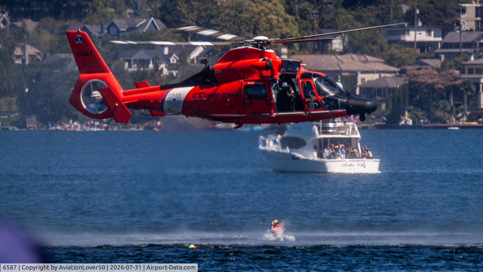 Aircraft 6587, 1988 Aerospatiale HH-65C Dolphin, c/n 6287, MH-65E, photo by AviationLover50
