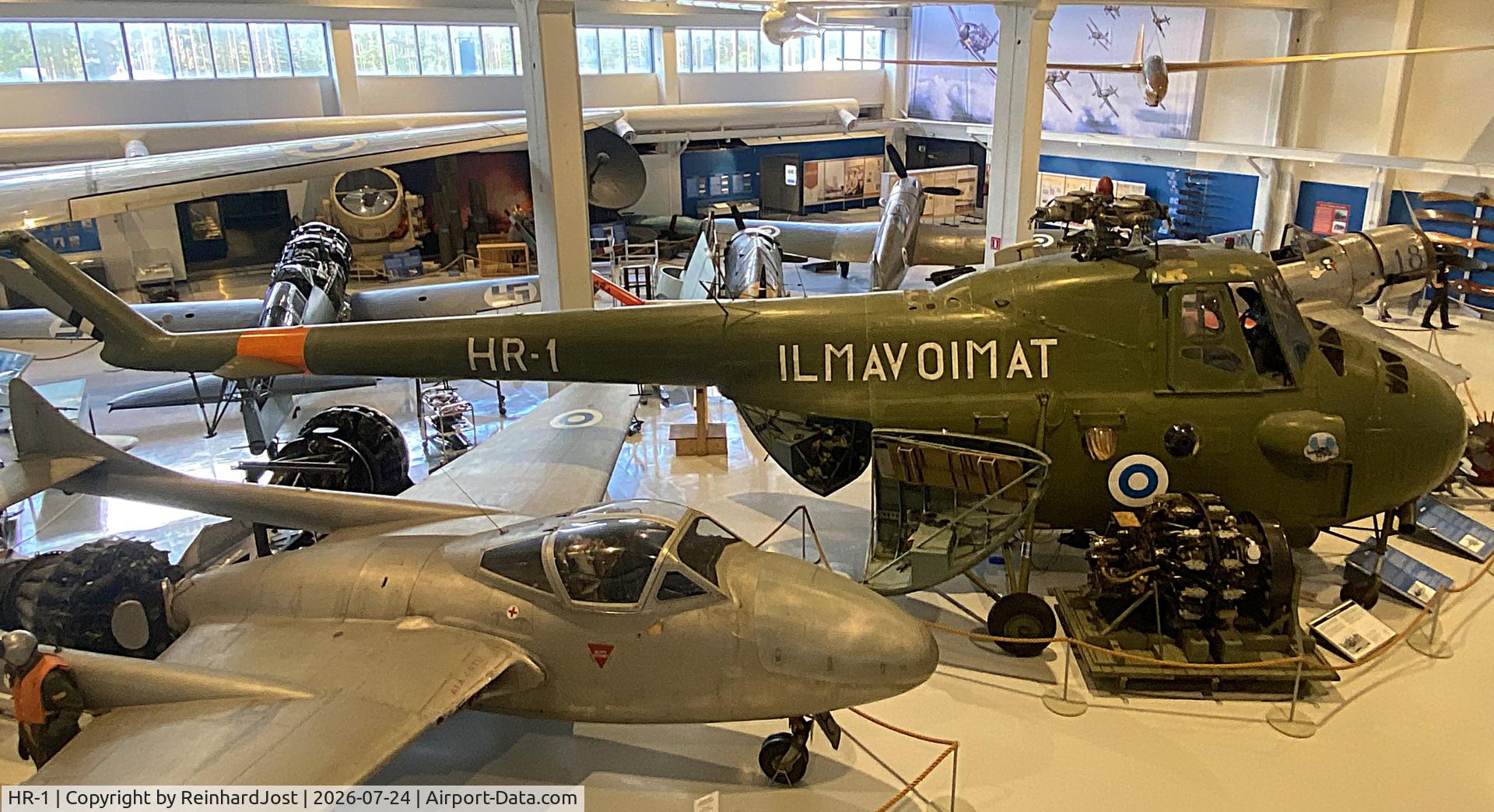 Aircraft HR-1, Mil Mi-4 Hound, c/n 07114, Flying with the Finnish Air Force from 1962 until 1979, this Mi-4 can be found at the Finnish Military Aviation Museum at Tikkakoski, Finland, photo by ReinhardJost