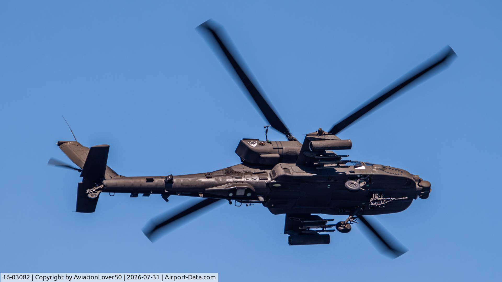 Aircraft 16-03082, 2016 Boeing AH-64E Apache Guardian, c/n NM082, AH-64E, photo by AviationLover50