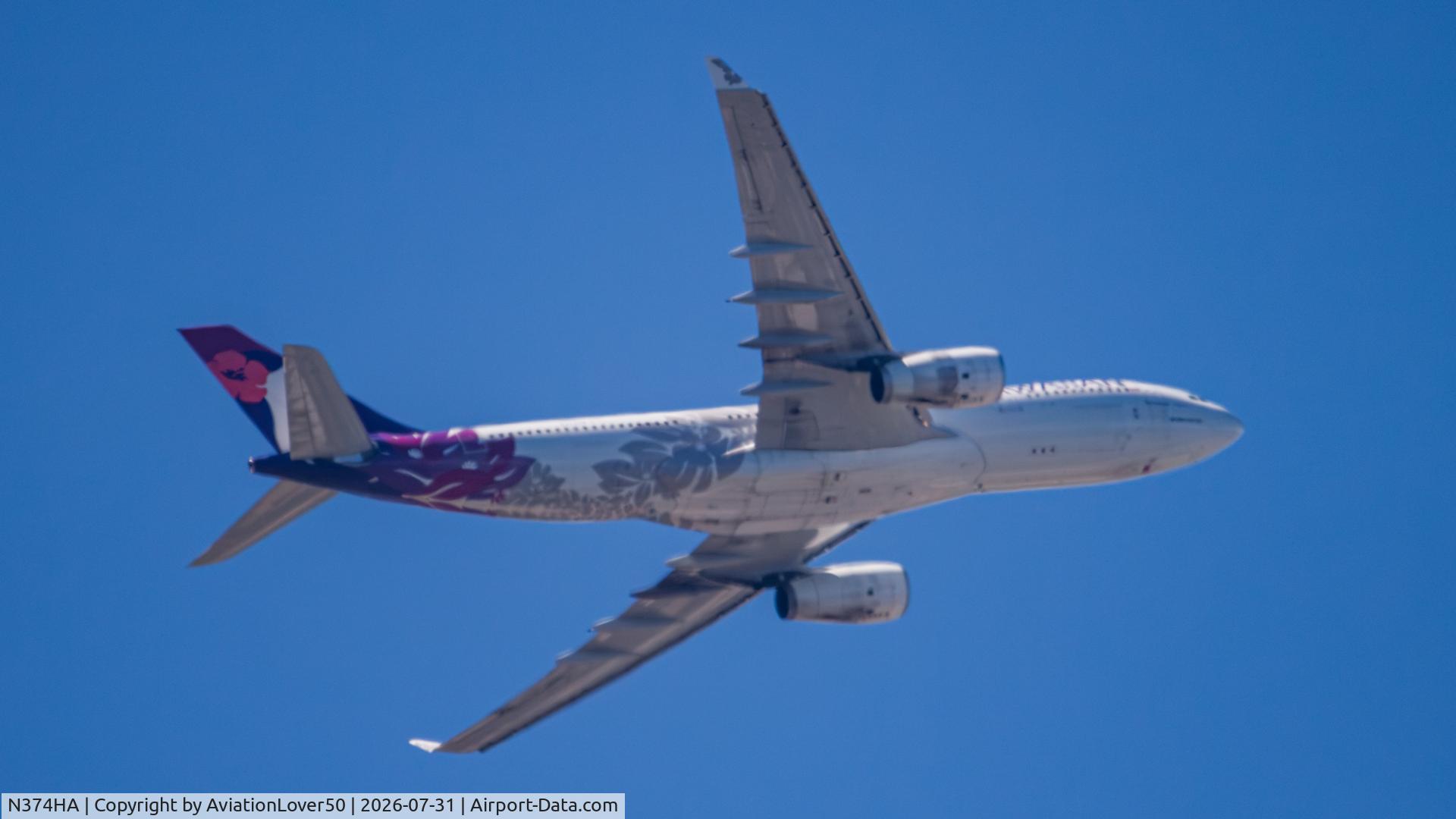 Aircraft N374HA, 2014 Airbus A330-243, c/n 1565, Hawaiian/Alaska A332, photo by AviationLover50