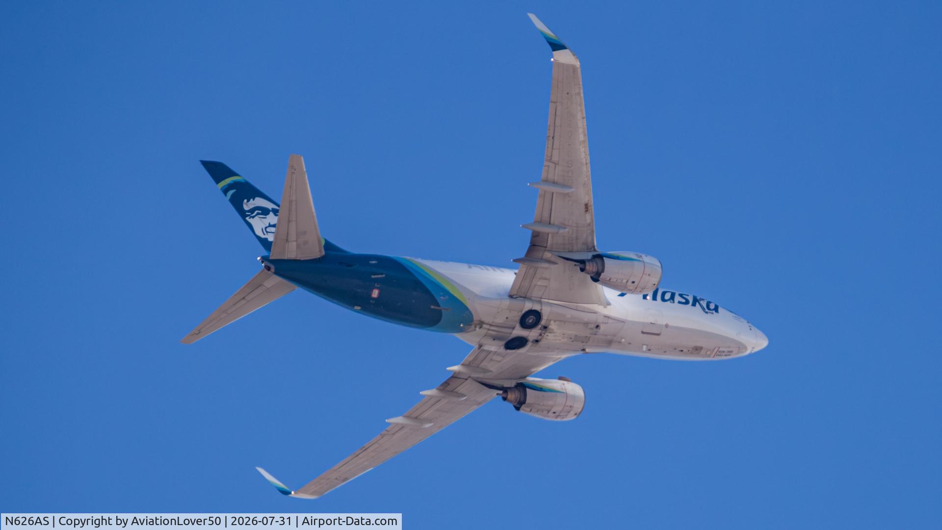 Aircraft N626AS, 2001 Boeing 737-790, c/n 30793, Alaska Air Cargo 737BDSF, photo by AviationLover50