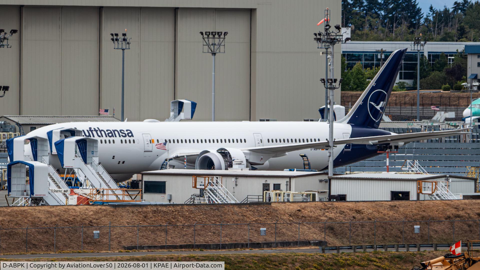 Aircraft D-ABPK, 2024 Boeing 787-9 Dreamliner Dreamliner, c/n 66822 l/n 1183, Lufthansa 789, at KPAE, photo by AviationLover50