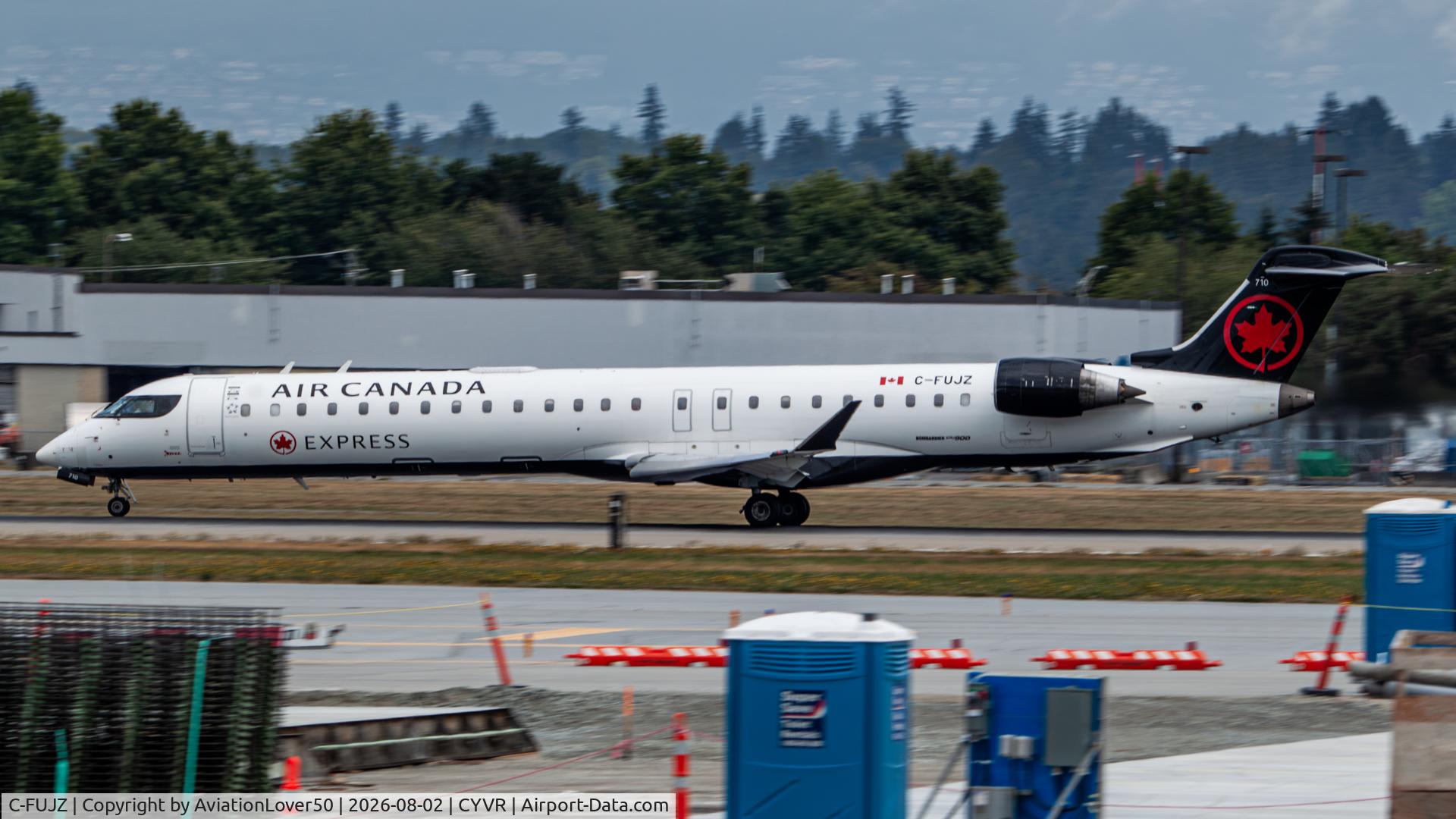 Aircraft C-FUJZ, 2005 Bombardier CRJ-900, c/n 15048, Air Canada Jazz CRJ9, at CYVR, photo by AviationLover50