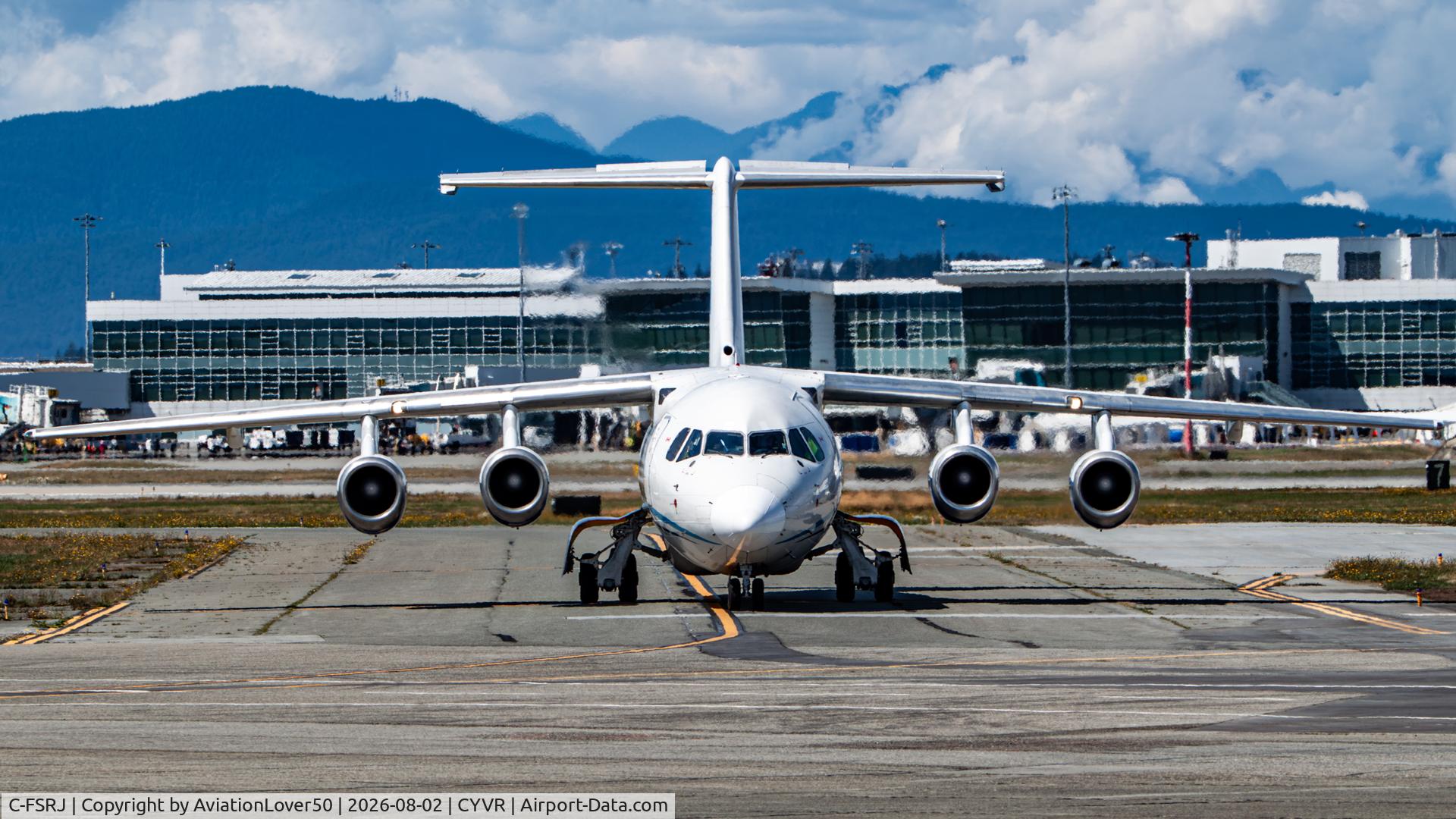 Aircraft C-FSRJ, 1998 British Aerospace Avro RJ100, c/n 3331, Summit Air RJ100, at CYVR, photo by AviationLover50