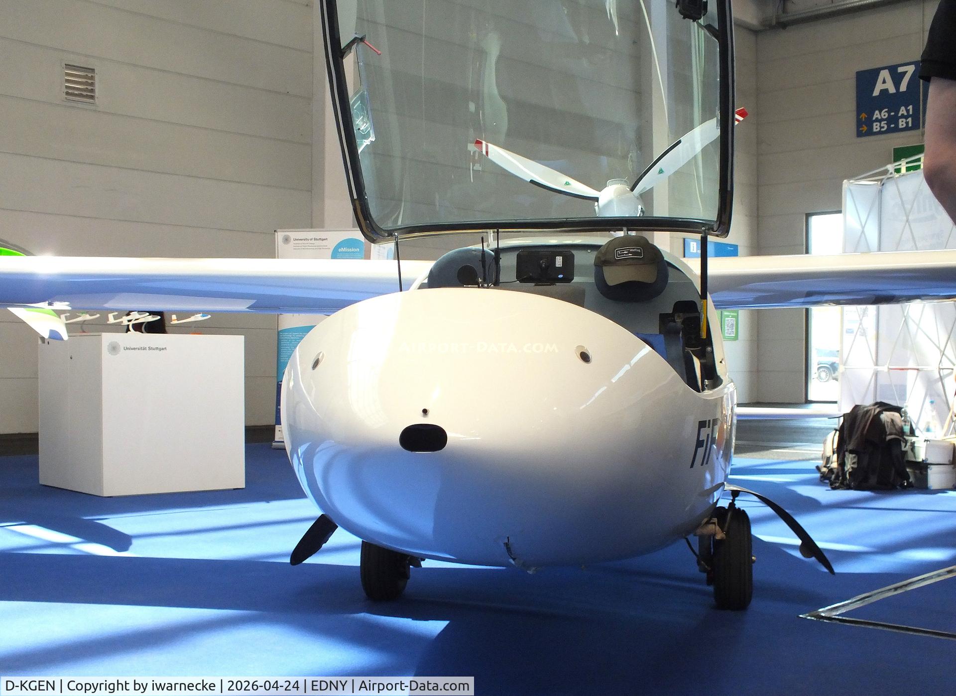 Aircraft D-KGEN, 2011 Akaflieg Stuttgart e-Genius, c/n 01, Akaflieg Stuttgart e-Genius hybrid powered by Mercedes-Benz OM660 diesel and an electric motor, at the AERO 2026, Friedrichshafen #c, at EDNY, photo by iwarnecke