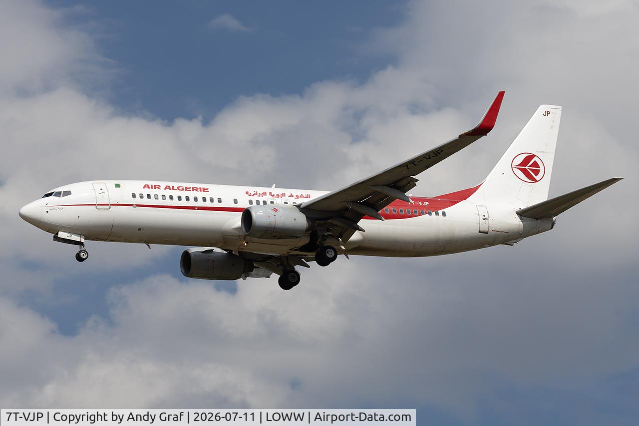 Aircraft 7T-VJP, 2001 Boeing 737-8D6, c/n 30208 l/n 896, Air Algerie 737-800, at LOWW, photo by Andy Graf