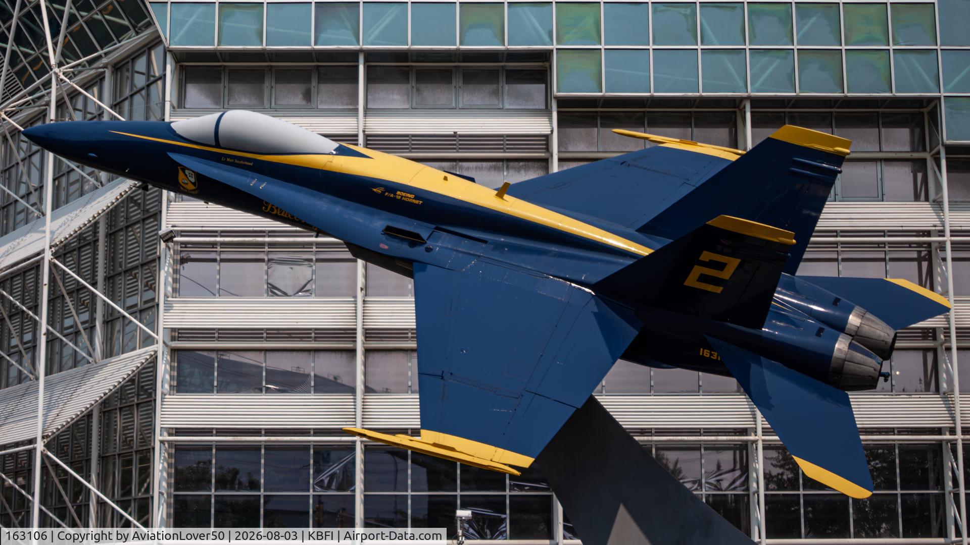Aircraft 163106, McDonnell Douglas F/A-18A Hornet, c/n 0495 l/n A409, Blue Angels F/A-18A, at KBFI, photo by AviationLover50
