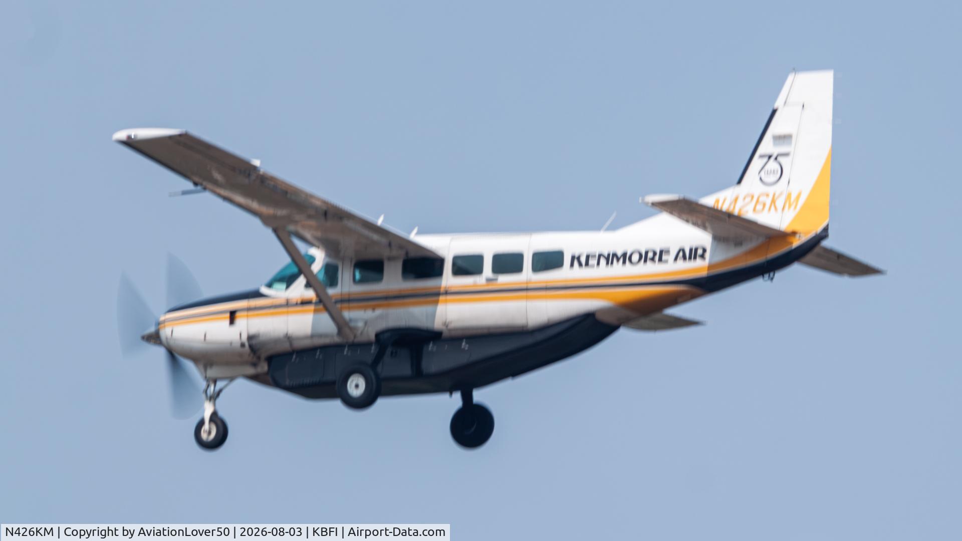 Aircraft N426KM, 1999 Cessna 208, c/n 20800306, Kenmore Caravan, at KBFI, photo by AviationLover50