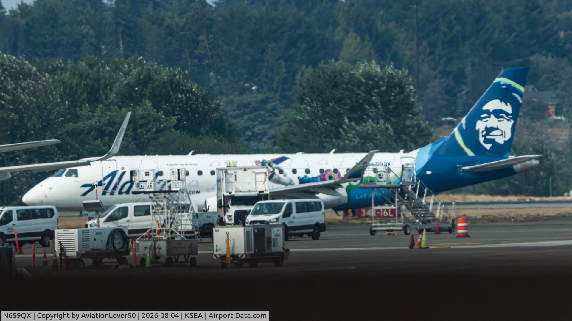 Aircraft N659QX, 2023 Embraer 175LR (ERJ-170-200LR), c/n 17000947, Alaska Horizon Toy Story 5 E175LR, at KSEA, photo by AviationLover50