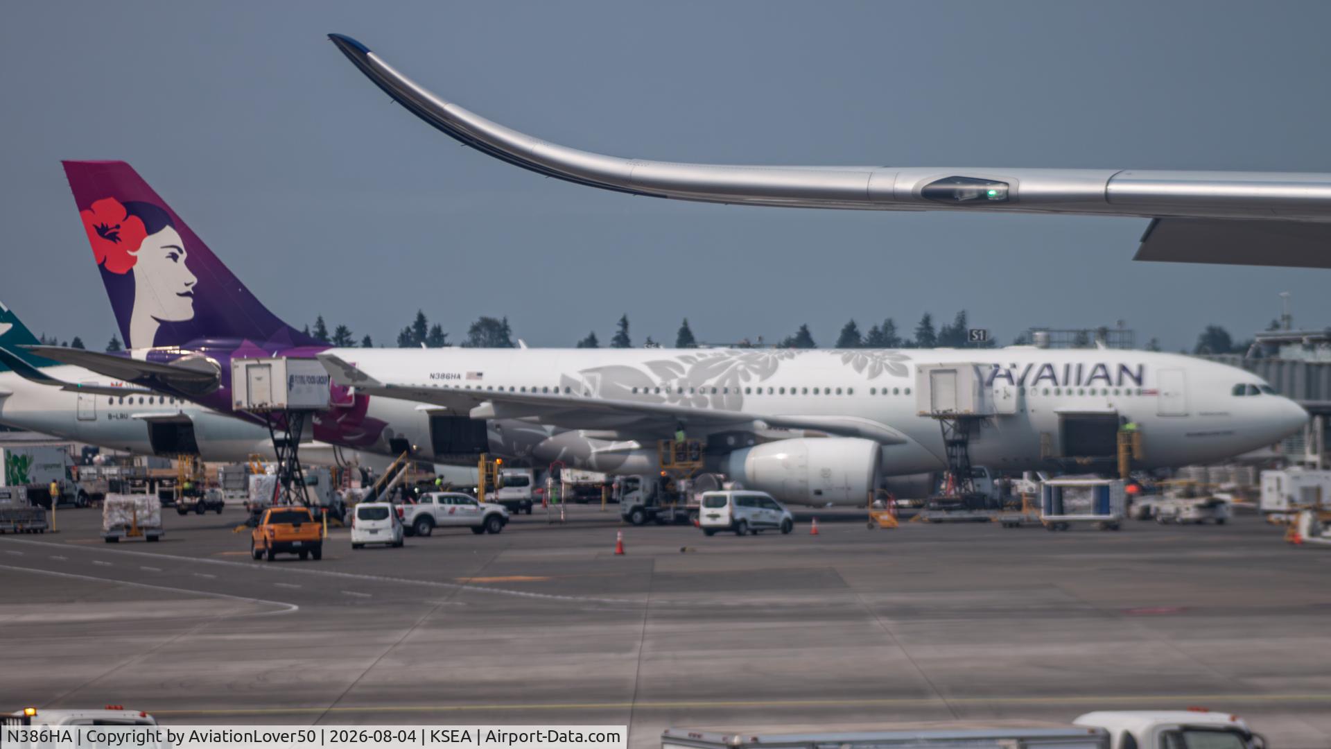 Aircraft N386HA, 2012 Airbus A330-243, c/n 1302, Hawaiian/Alaska A332, at KSEA, photo by AviationLover50