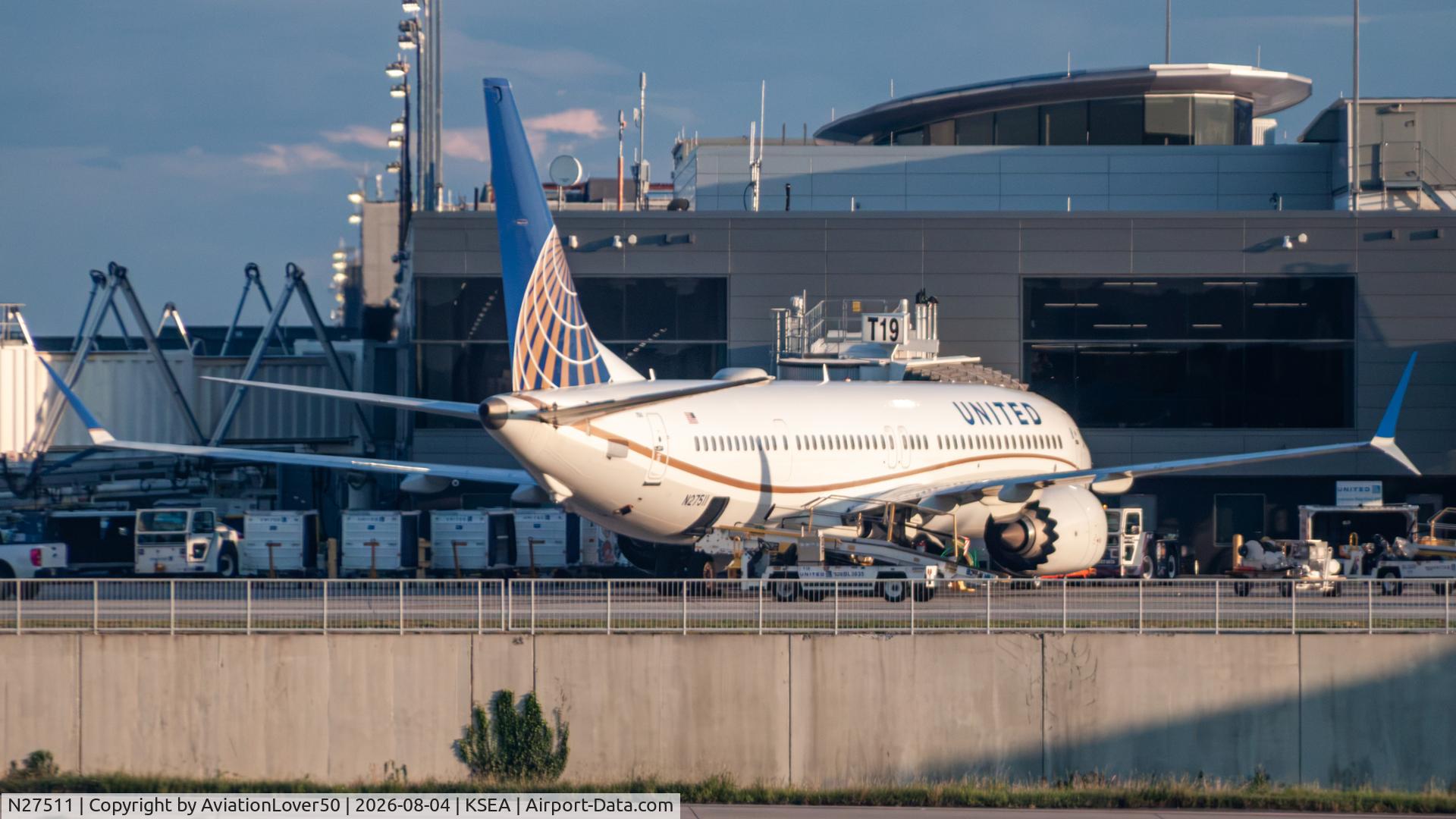 Aircraft N27511, 2018 Boeing 737-9 MAX, c/n 64493, United MAX 9, at KSEA, photo by AviationLover50