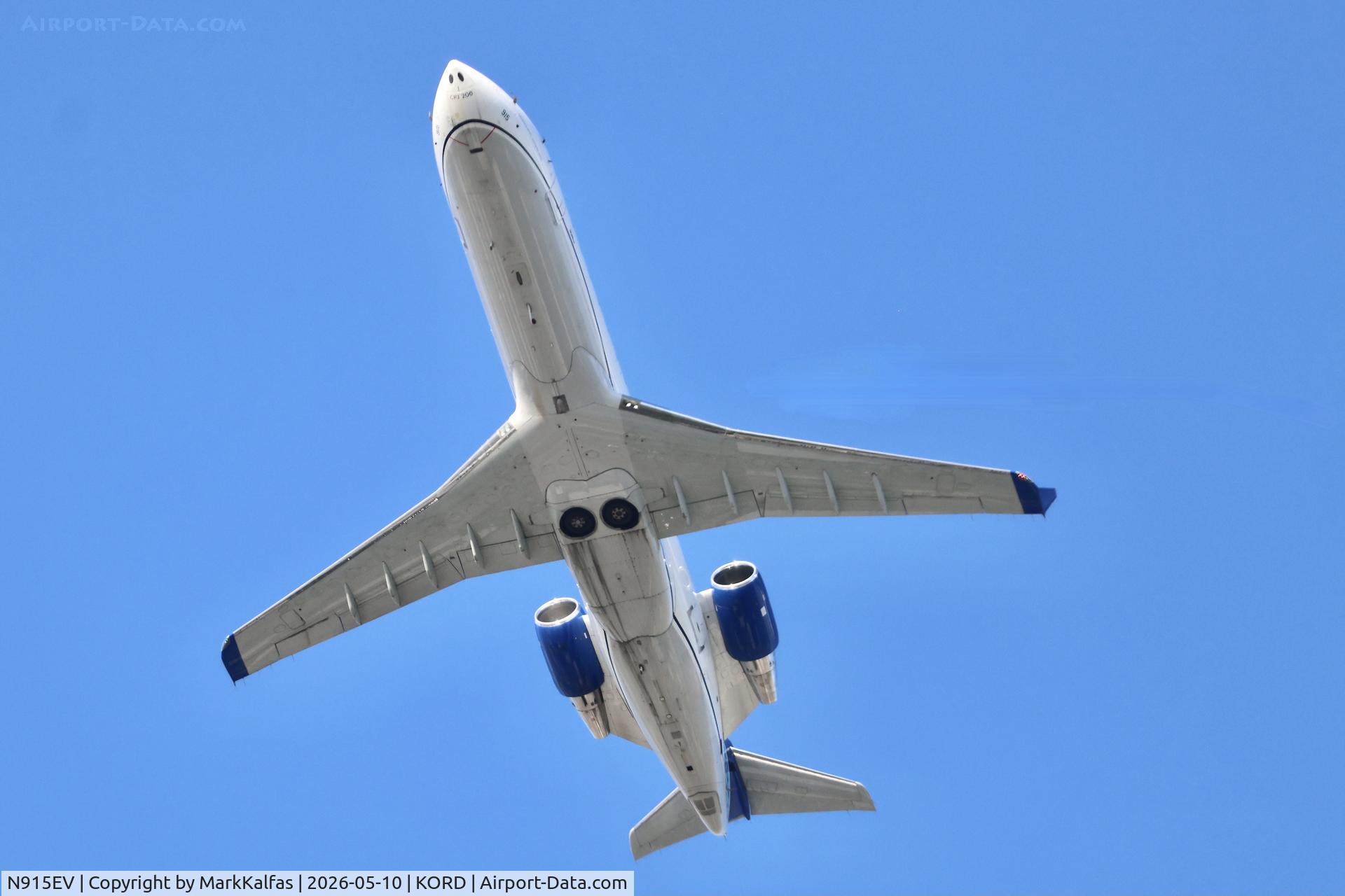 Aircraft N915EV, 2003 Bombardier CRJ-200ER (CL-600-2B19), c/n 7754, CRJ2 SkyWest/United Express Canadair Regional Jet CRJ-200 N915EV, departing 28R KORD, at KORD, photo by MarkKalfas