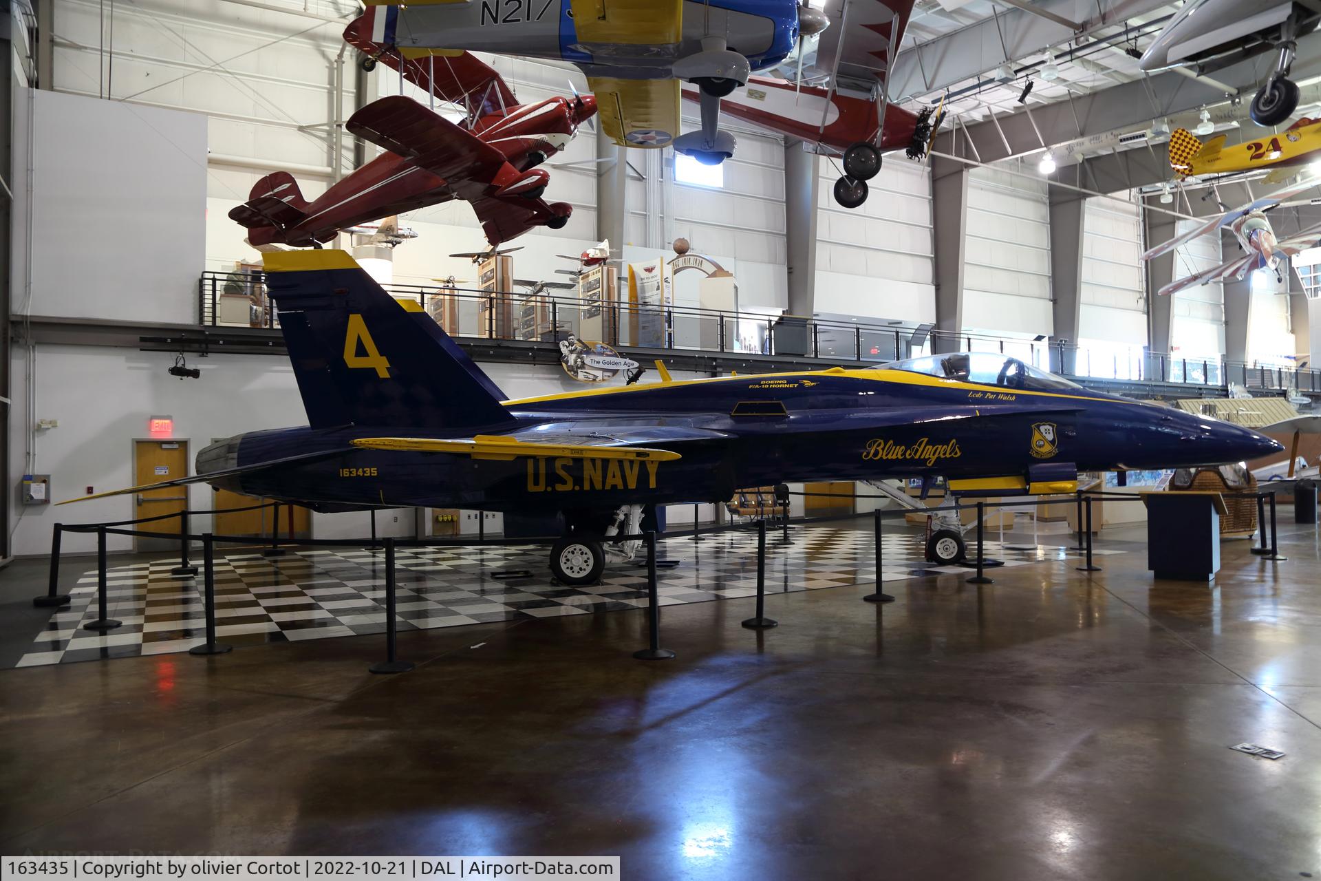 Aircraft 163435, 1987 McDonnell Douglas F/A-18C Hornet, c/n 0634/C008, 2022, at DAL, photo by olivier Cortot