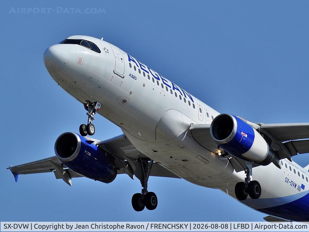 Aircraft SX-DVW, 2009 Airbus A320-232, c/n 3785, Aegean Airlines Athens (ATH) Bordeaux (BOD) A3696 landing runway 23, at LFBD, photo by Jean Christophe Ravon / FRENCHSKY