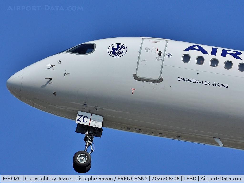 Aircraft F-HOZC, 2025 Airbus A220-300, c/n 55420, Enghien Les Bains ( Paris (CDG) Bordeaux (BOD) AF7432 landing runway 23), at LFBD, photo by Jean Christophe Ravon / FRENCHSKY