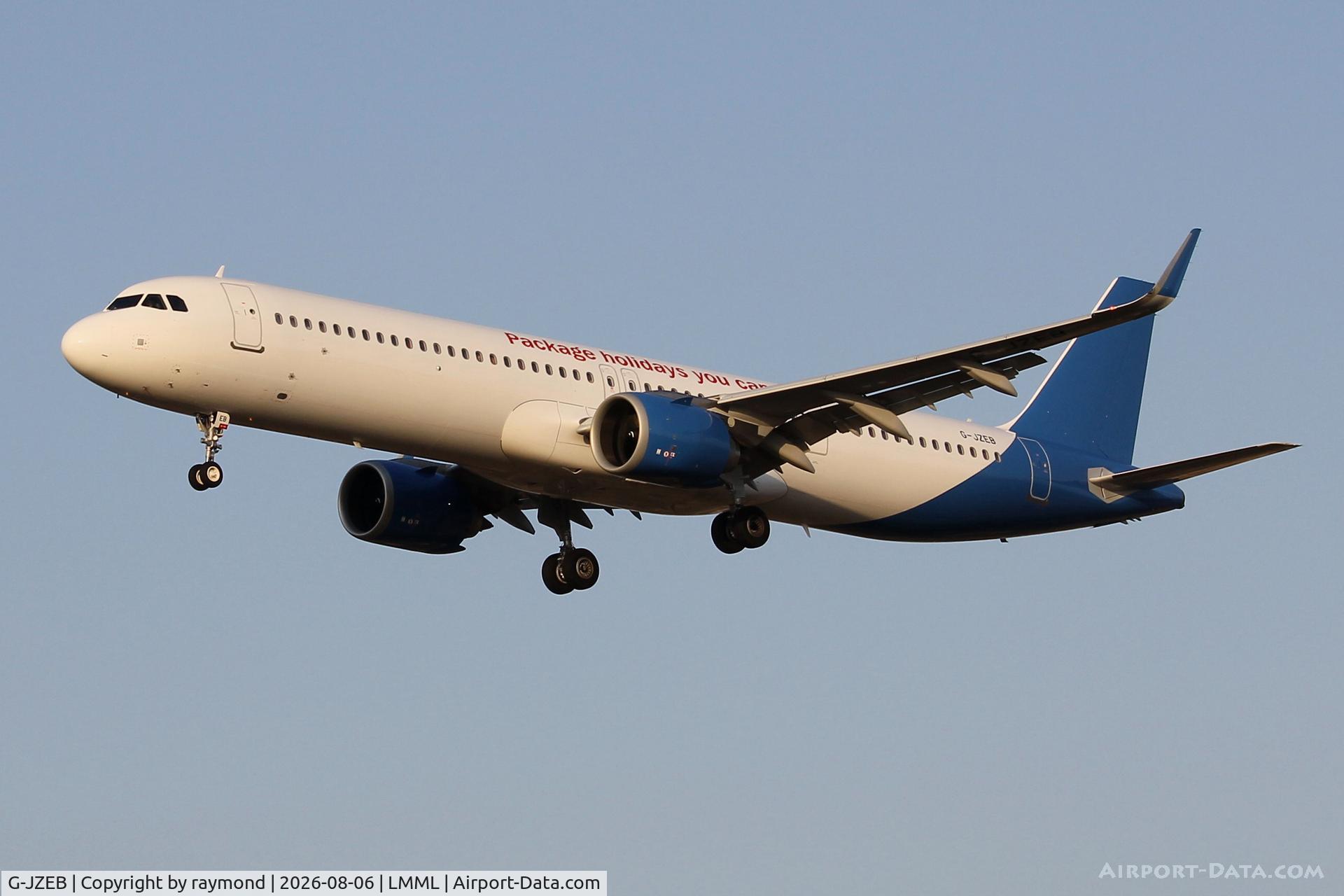 Aircraft G-JZEB, Airbus A321-251NX, c/n 13249, Airbus A321-251NX reg G-JZEB of Jet2 approaching RW31 at MLA., at LMML, photo by raymond