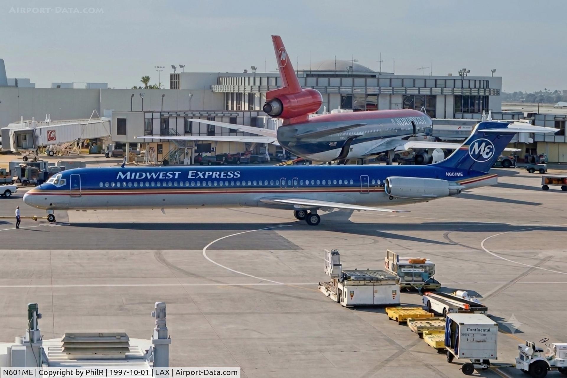 Aircraft N601ME, 1989 McDonnell Douglas MD-88, c/n 49762, N601ME 1989 MD-88 Midwest Express LAX, at LAX, photo by PhilR