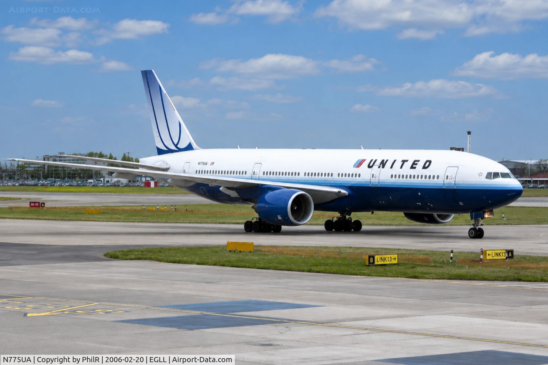 Aircraft N775UA, 1995 Boeing 777-222, c/n 26947, N775UA 1996 B777-200 United LHR, at EGLL, photo by PhilR