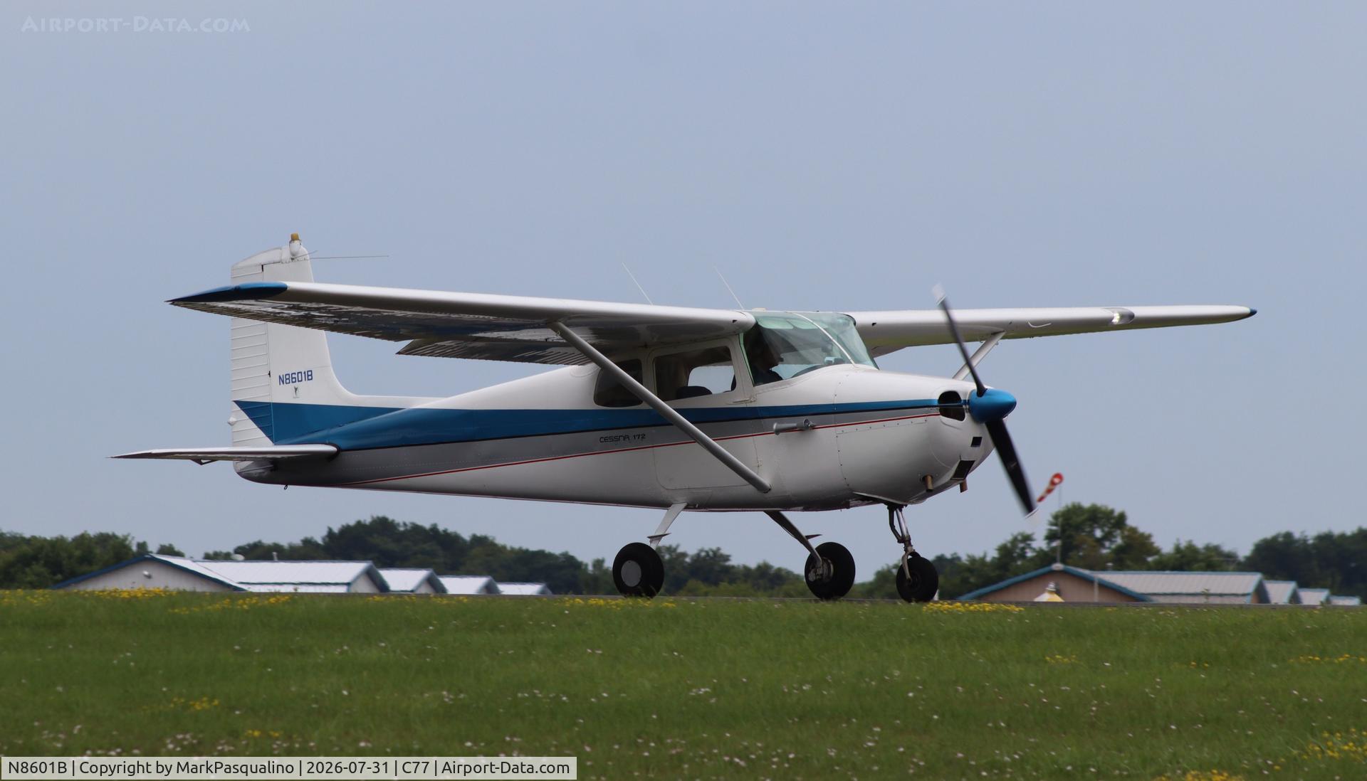 Aircraft N8601B, 1957 Cessna 172, c/n 36301, Cessna172B, at C77, photo by MarkPasqualino