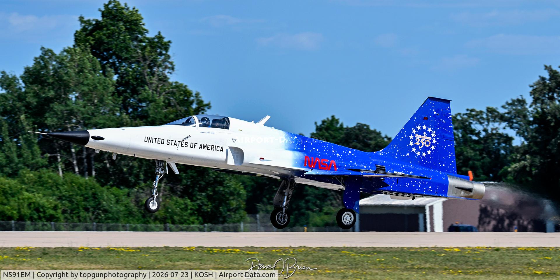 Aircraft N591EM, 1977 Northrop F-5E, c/n 77-1777, GHOST1 flown by Jerry "Jive" Kerby, at KOSH, photo by topgunphotography