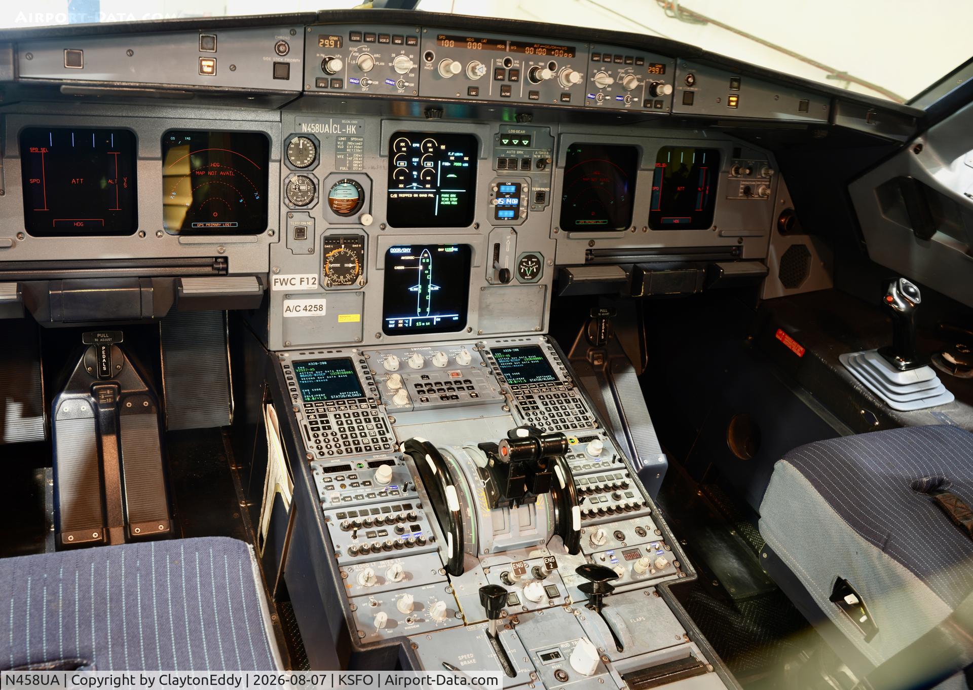 Aircraft N458UA, 2000 Airbus A320-232, c/n 1163, SFO 2026, at KSFO, photo by ClaytonEddy