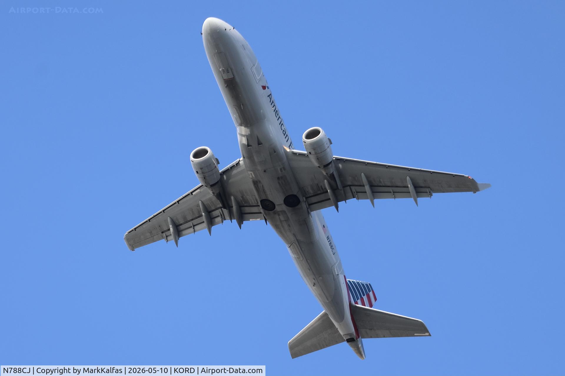 Aircraft N788CJ, 2004 Embraer 170SE (ERJ-170-100SE), c/n 17000051, E170 Envoy Air/American Eagle Embraer 170SE (ERJ-170-100SE) N788CJ departing 28R KORD, at KORD, photo by MarkKalfas