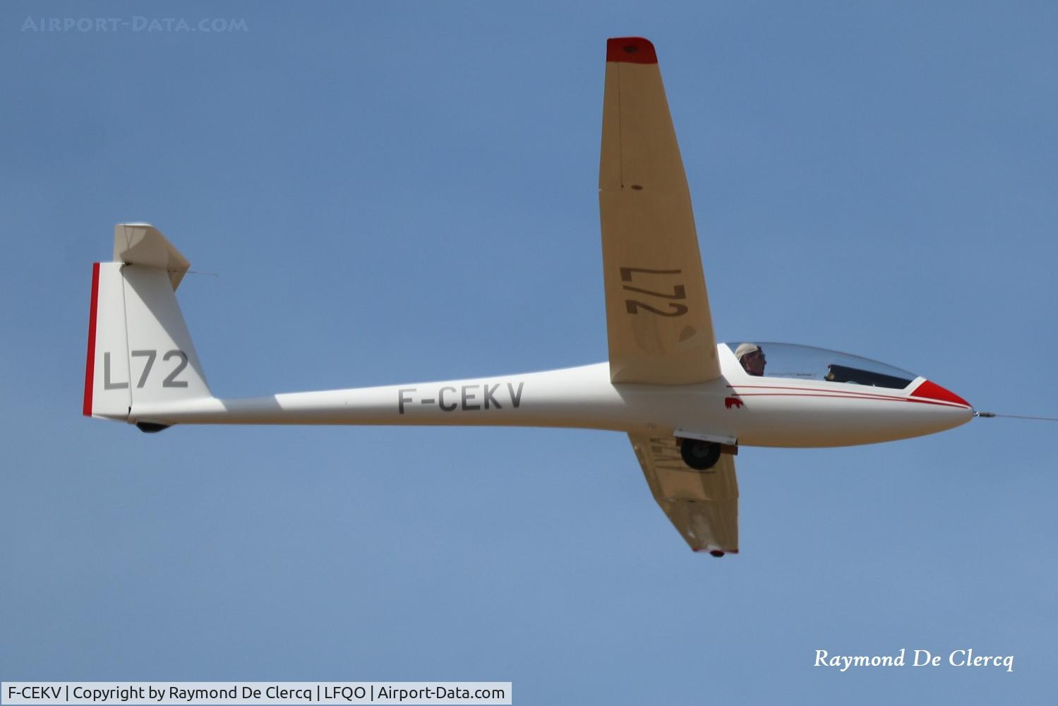Aircraft F-CEKV, Rolladen-Schneider LS-1f, c/n 439, At Lille Marcq-en Baroeul on 08-08-2026., at LFQO, photo by Raymond De Clercq