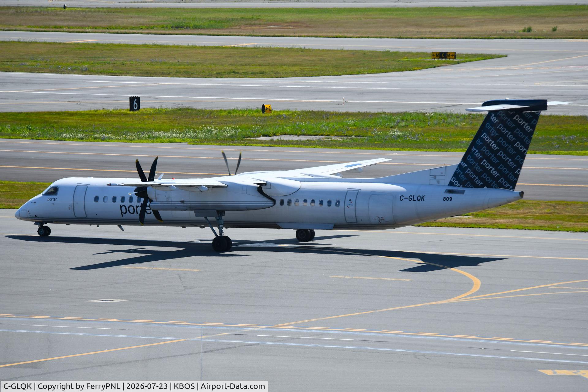 Aircraft C-GLQK, 2009 De Havilland Canada DHC-8-402Q Dash 8, c/n 4247, Porter DHC8 taxying to its gate, at KBOS, photo by FerryPNL