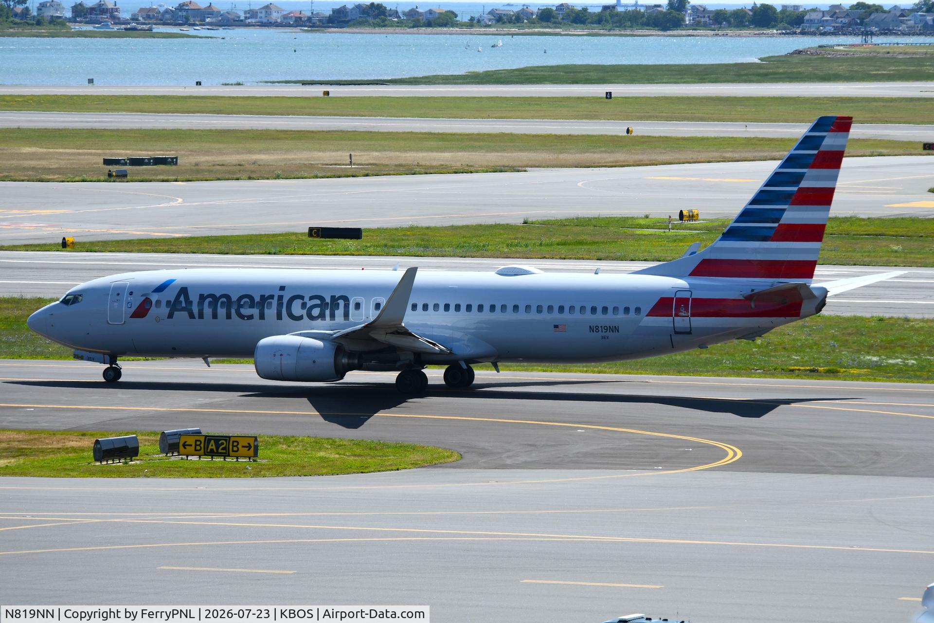 Aircraft N819NN, 2009 Boeing 737-823, c/n 31083, American B738, at KBOS, photo by FerryPNL